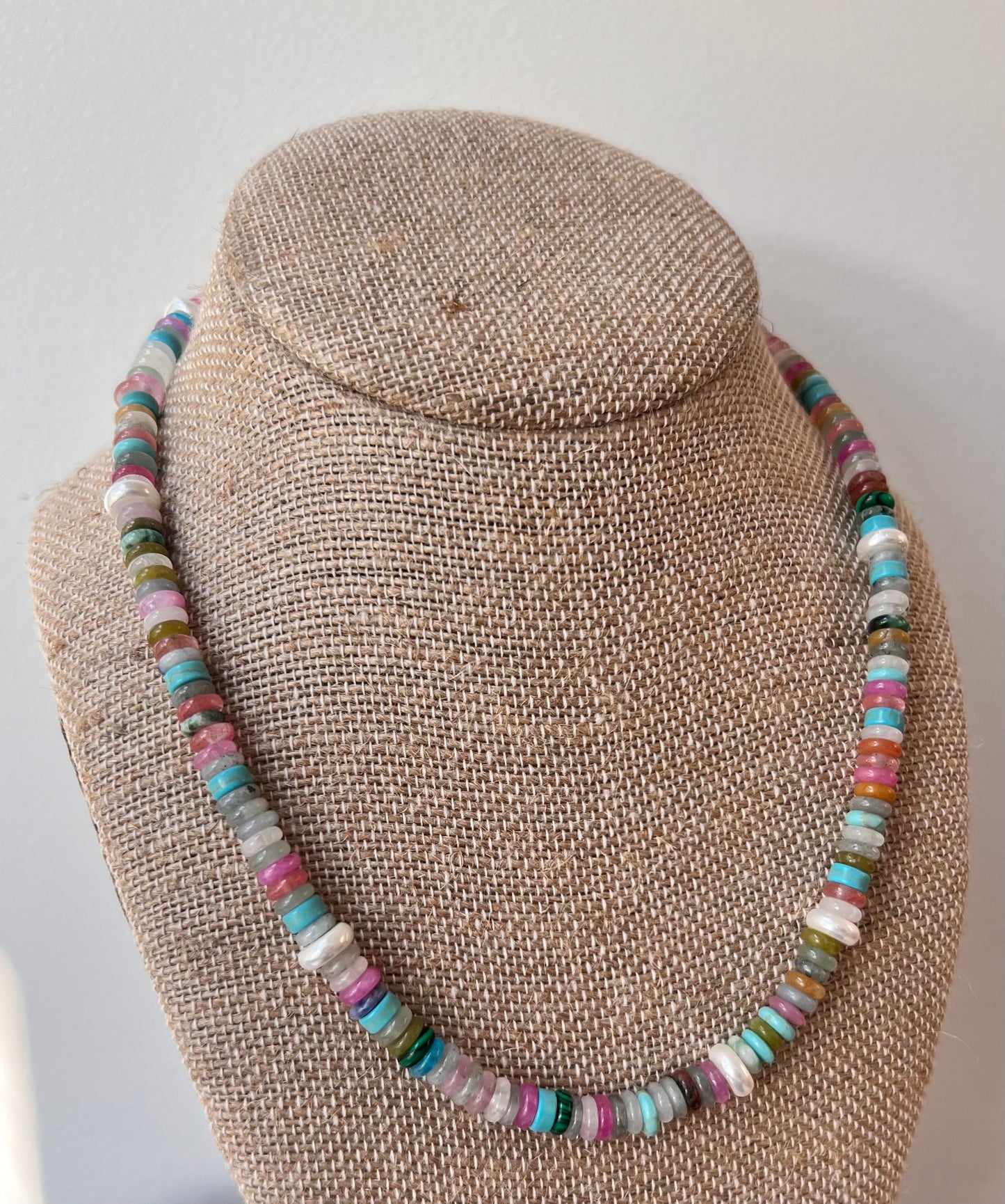 Multicolor Disc with Pearl Spacers