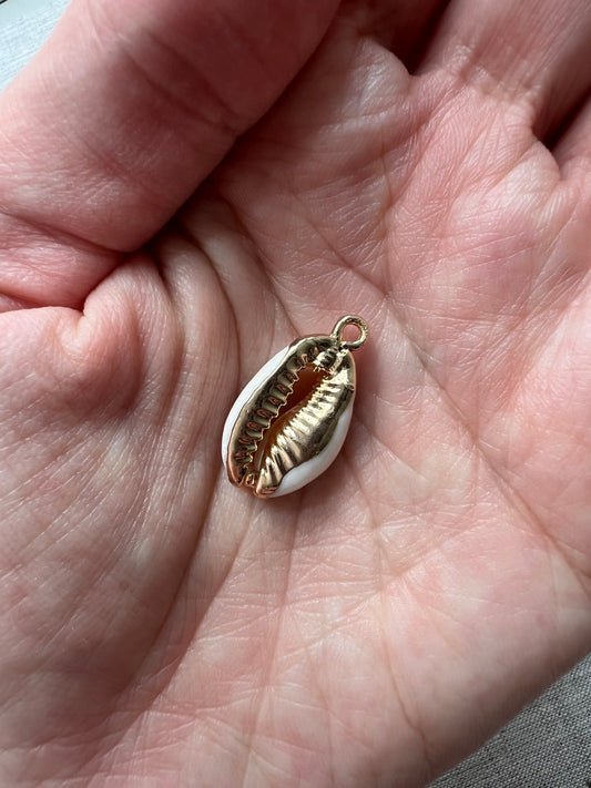 Shell Charm