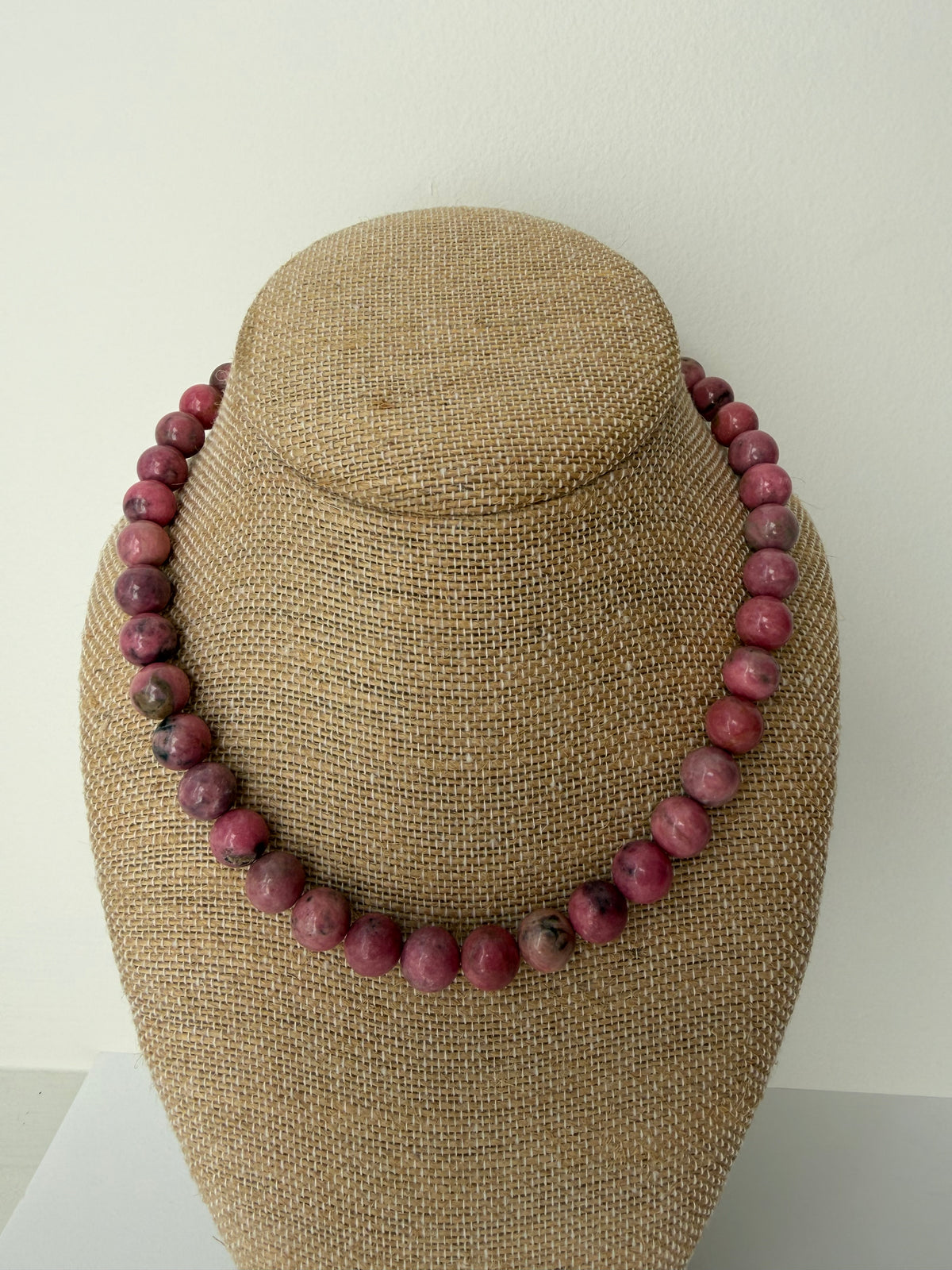 Round Gemstone Necklace